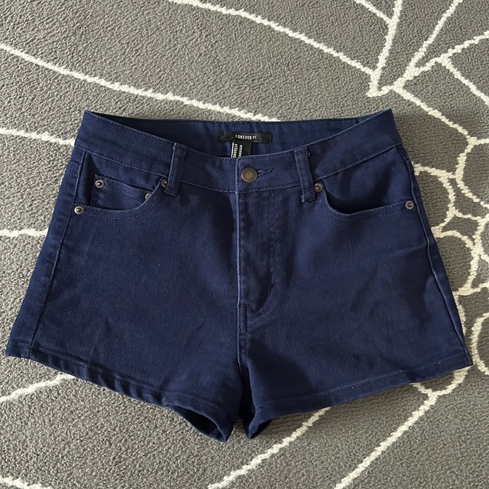 FOREVER 21 JEAN SHORTS 🩳